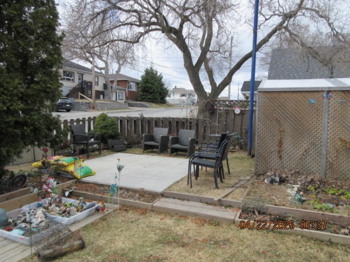 House,For Sale,1115