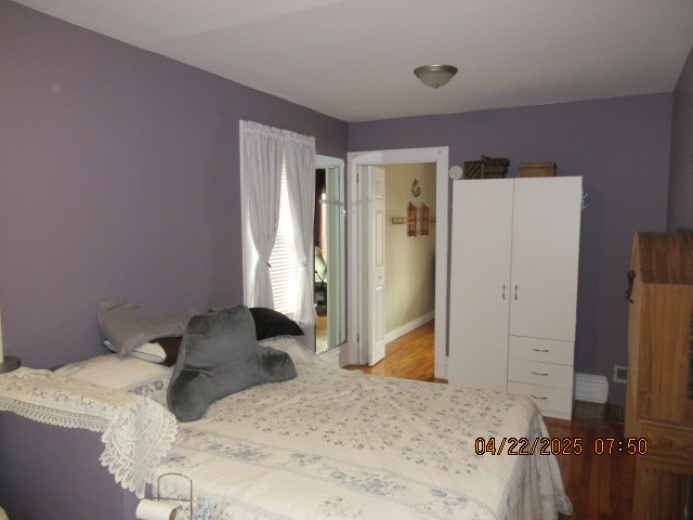 House,For Sale,1115