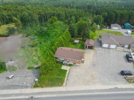 House,For Sale,1121