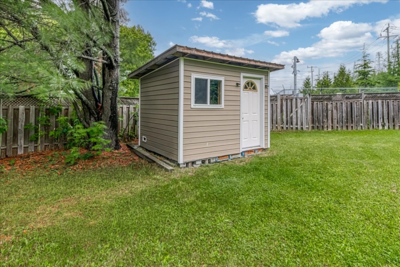 House,For Sale,1133