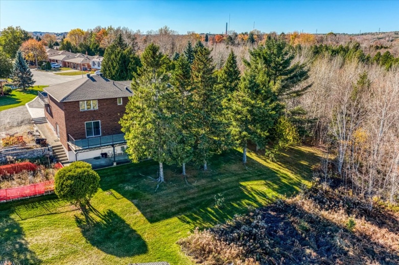 5 Bedrooms Bedrooms, ,5 BathroomsBathrooms,House,For Sale,1141