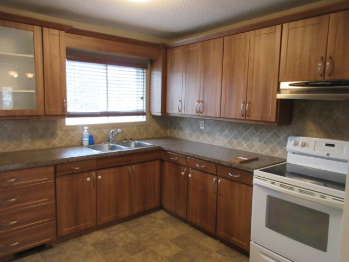 2 Bedroom Bedrooms, ,2 BathroomsBathrooms,House,SOLD!,1074