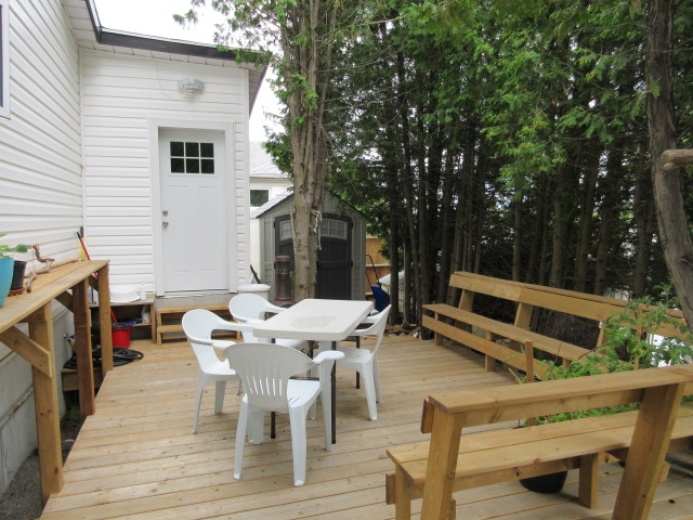 2 Bedrooms Bedrooms, ,1 BathroomBathrooms,House,SOLD!,1088