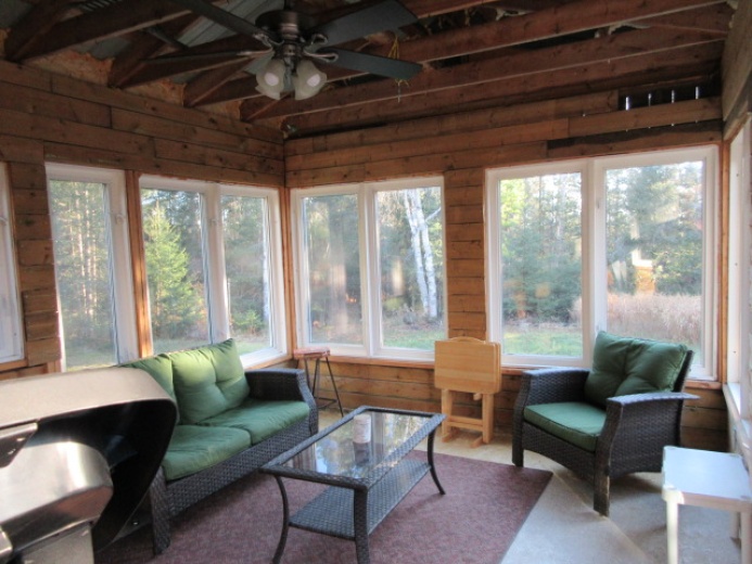 2 Bedrooms Bedrooms, ,1 BathroomBathrooms,House,SOLD!,1094